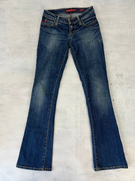 vintage edit thirteen | extra small dark wash miss sixty flared jeans