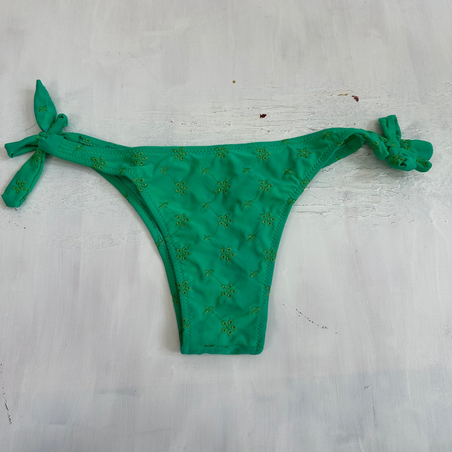 BARBIE DROP - beach barbie | green bikini bottoms - medium