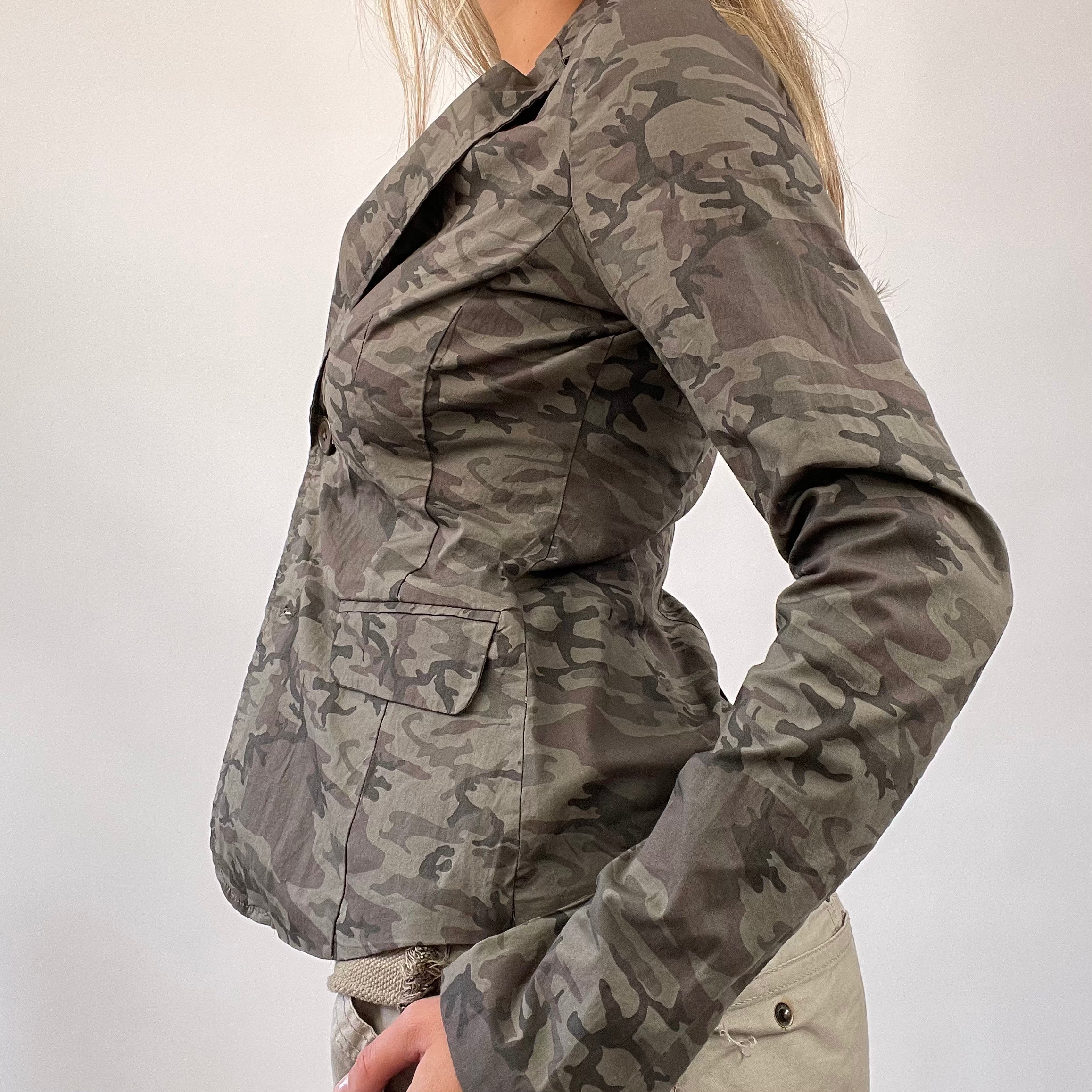 Camouflage hot sale blazer jacket