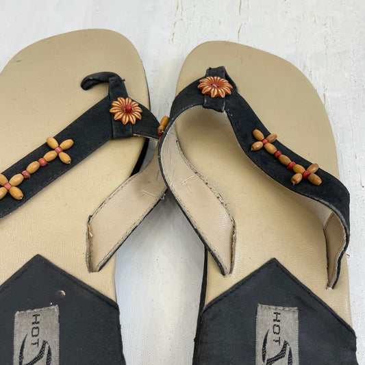 TROPICAL GIRL DROP | beaded black flip flops