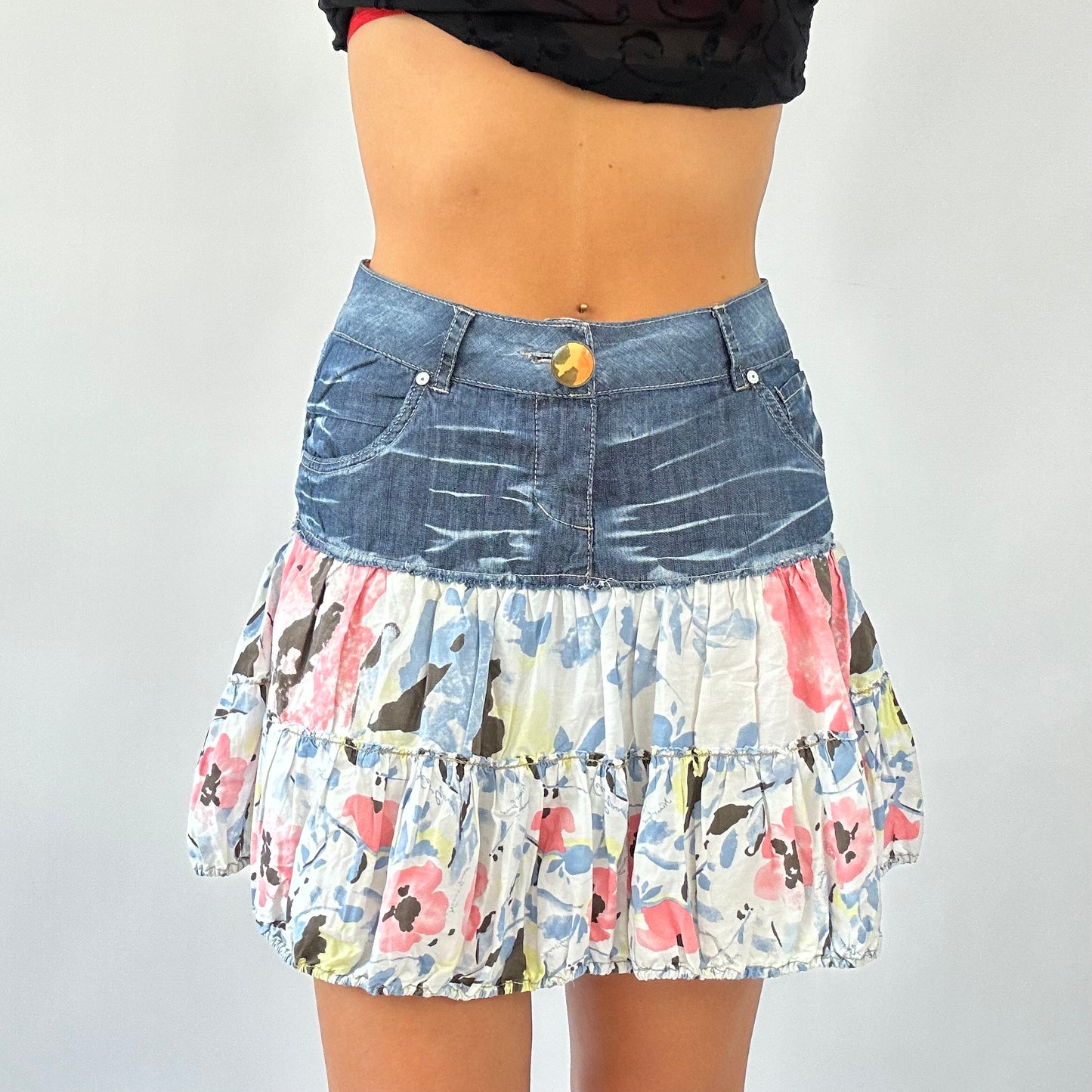💻DAINTY DROP | small denim floral mini skirt