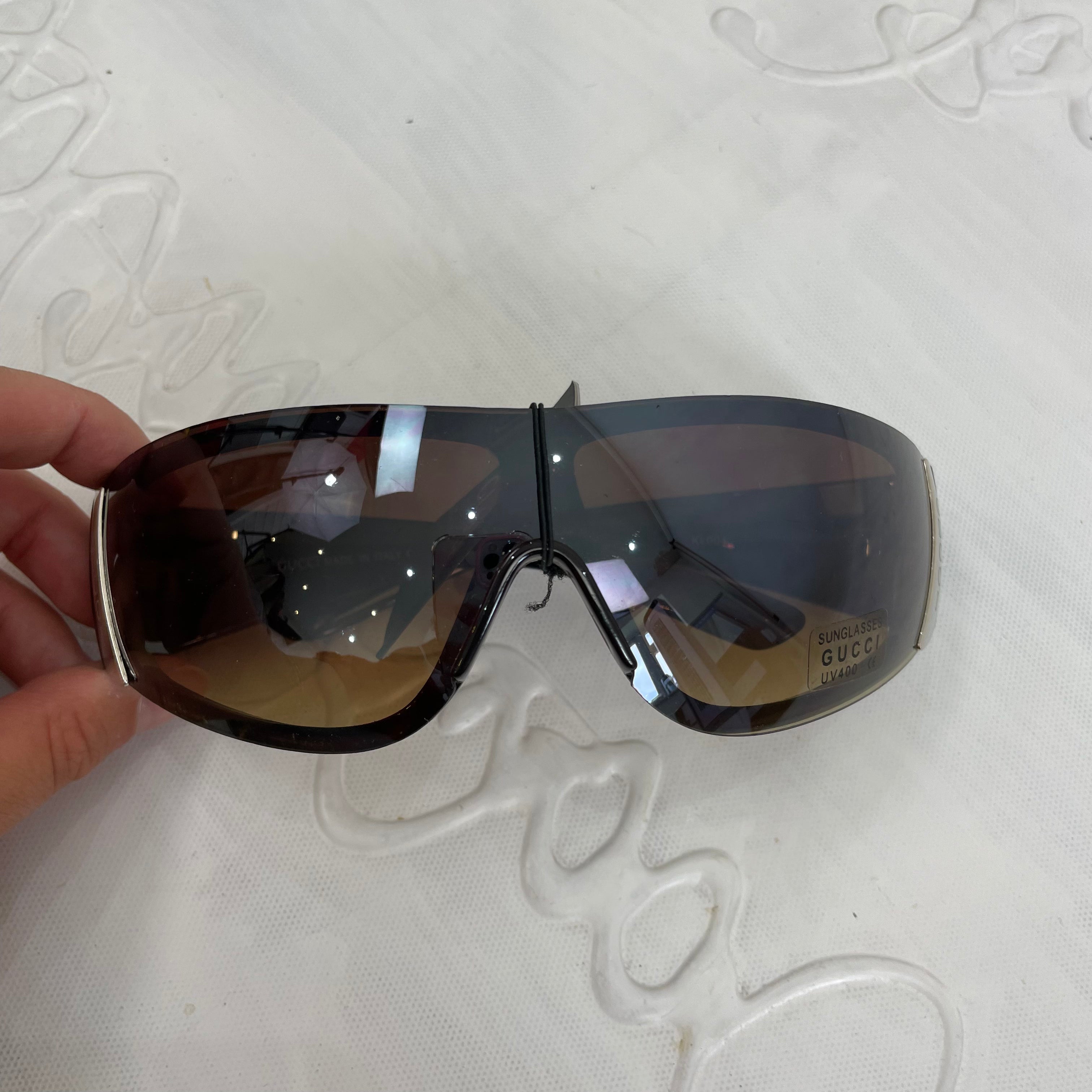 Gucci tinted outlet sunglasses