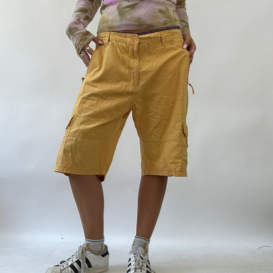 BOHO GIRL DROP | medium yellow cargo jorts