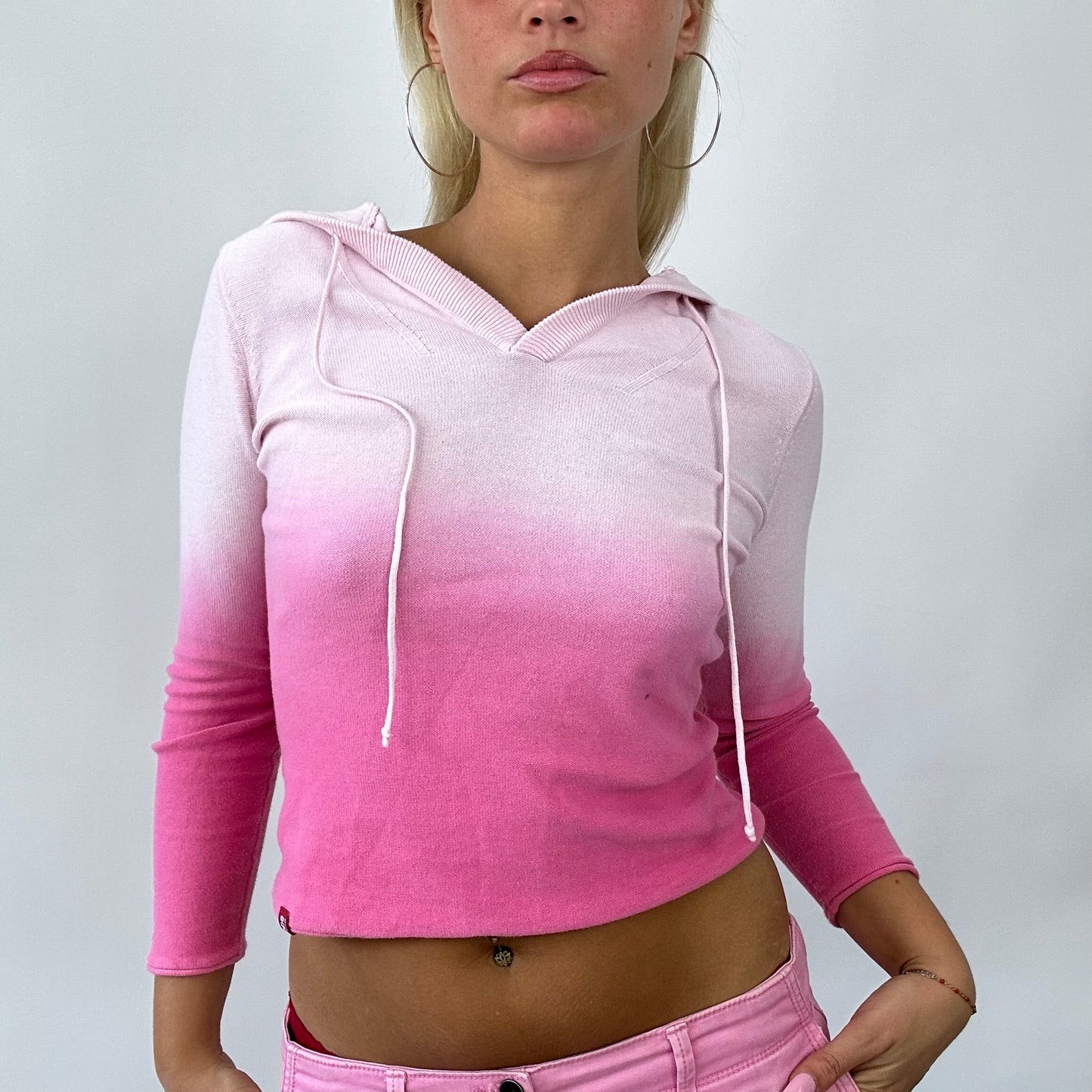 💻 BARBIE DROP - beach barbie | small pink baby ombré jumper hoodie