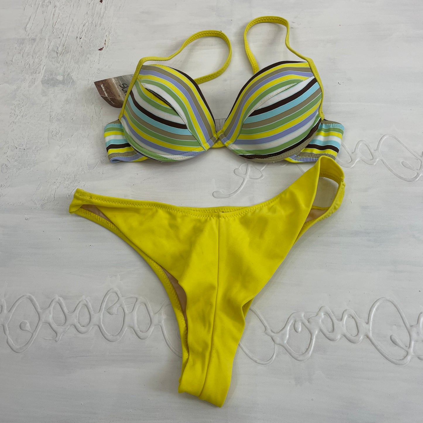 SUMMER ‘IT GIRL’ DROP  | striped bikini - size S